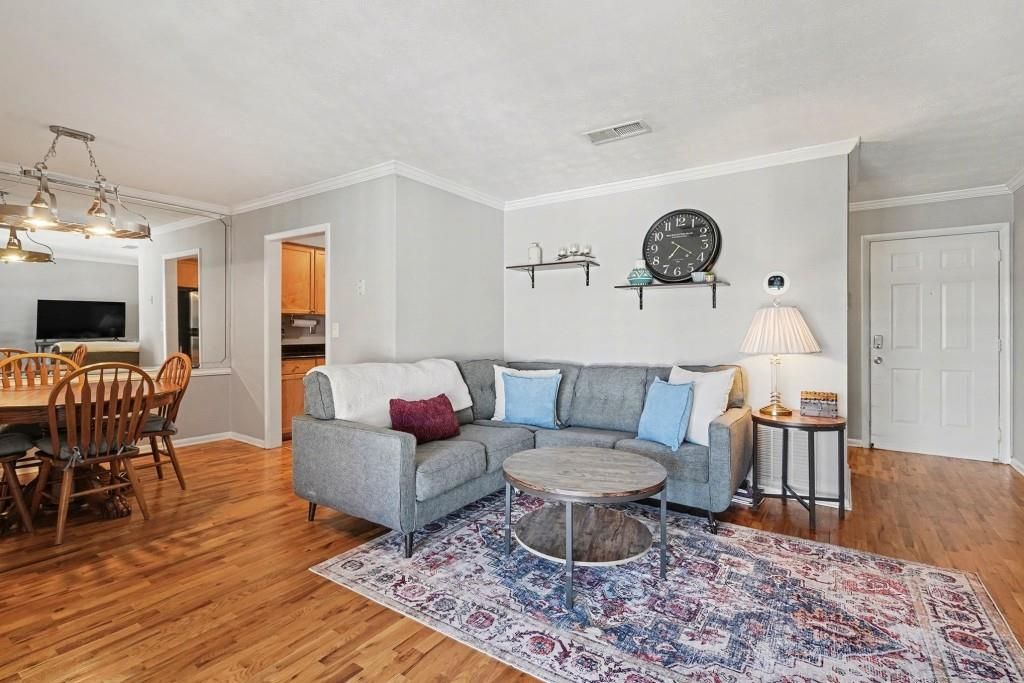 1150 Collier NW Road 13D, Atlanta, GA 30318