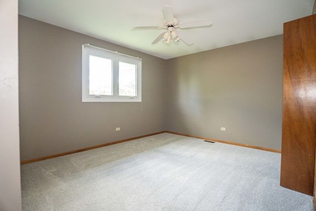 16409 Winding Creek Road, Plainfield, IL 60586