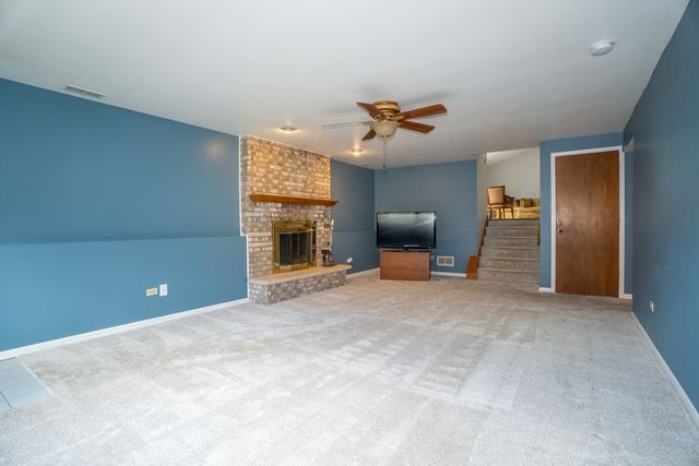 16409 Winding Creek Road, Plainfield, IL 60586