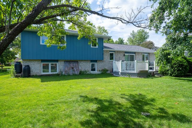 16409 Winding Creek Road, Plainfield, IL 60586