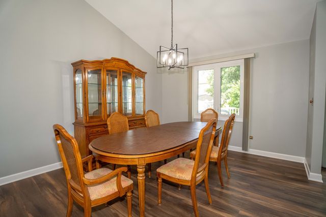 16409 Winding Creek Road, Plainfield, IL 60586