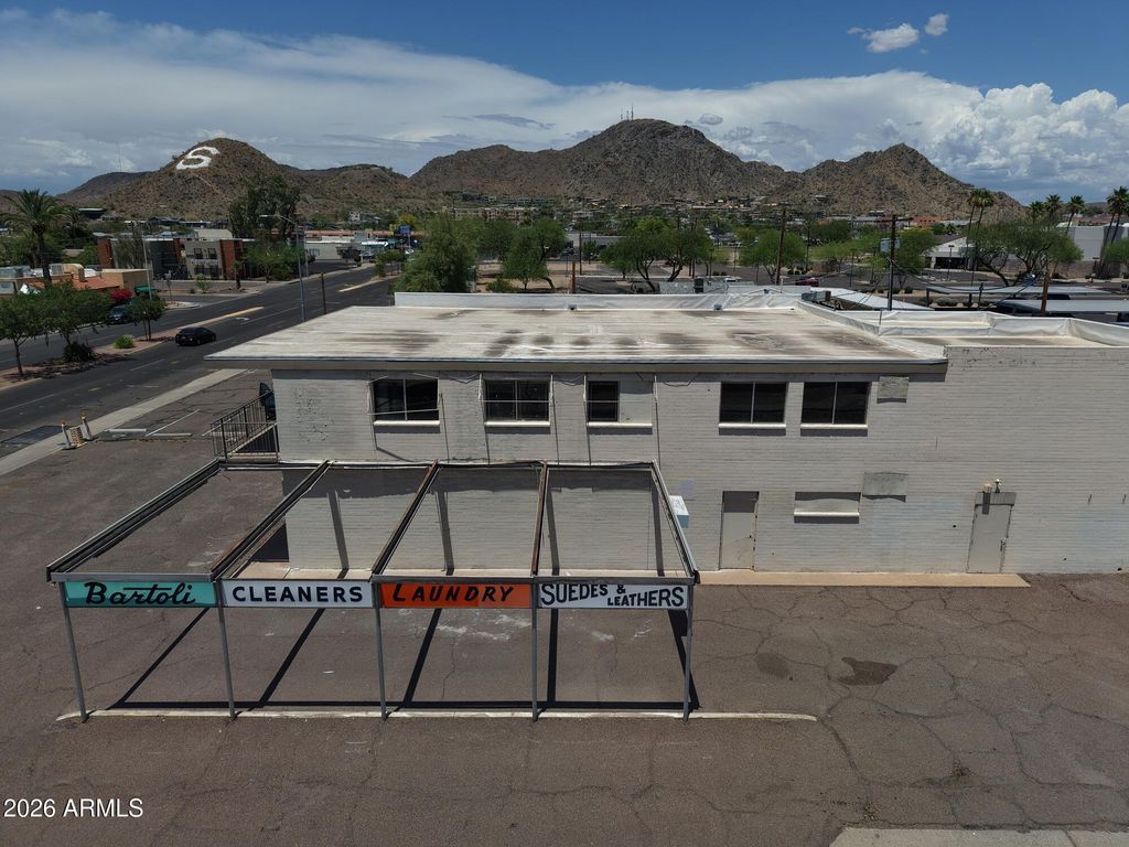 9103 N CENTRAL Avenue, Phoenix, AZ 85020 — exterior