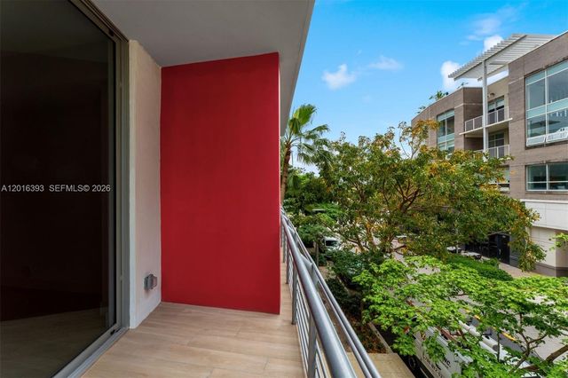 90 NE 32nd 213, Miami, FL 33127