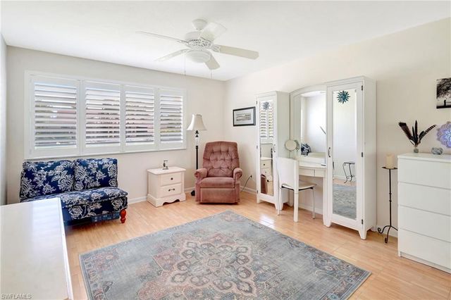 1012 SW 51st TER, Cape Coral, FL 33914