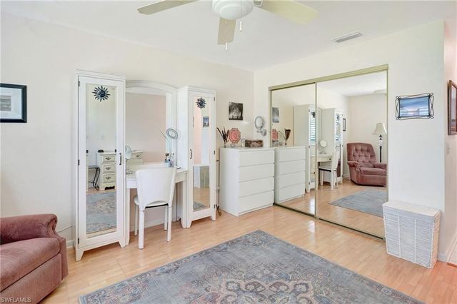 1012 SW 51st TER, Cape Coral, FL 33914