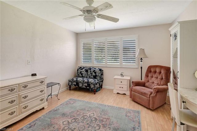 1012 SW 51st TER, Cape Coral, FL 33914