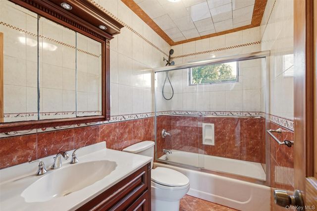 2093 Bergen Street, Bellmore, NY 11710