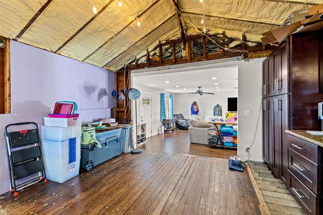 1747 26TH AVENUE N, St Petersburg, FL 33713