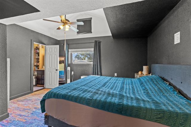 1747 26TH AVENUE N, St Petersburg, FL 33713