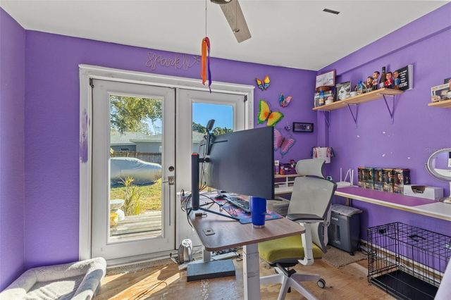 1747 26TH AVENUE N, St Petersburg, FL 33713