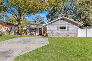 1747 26TH AVENUE N, St Petersburg, FL 33713