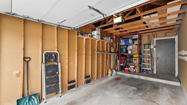 550 Greystone Lane A2, Wheeling, IL 60090