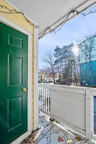 709 Gazebo Cir 709, Reading, MA 01867