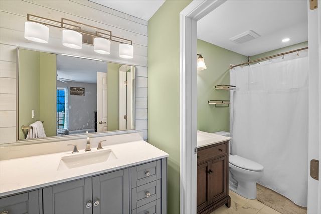 709 Gazebo Cir 709, Reading, MA 01867