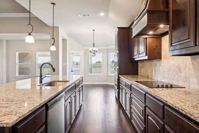 1160 Colina Parkway, Farmersville, TX 75442