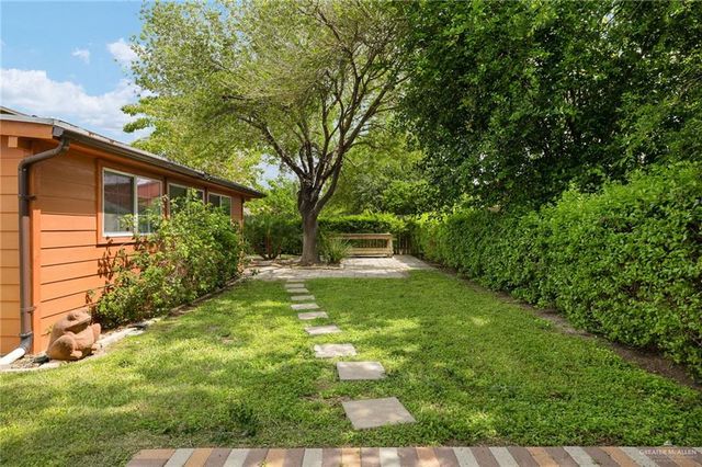 7012 N 17th Street, Mcallen, TX 78504
