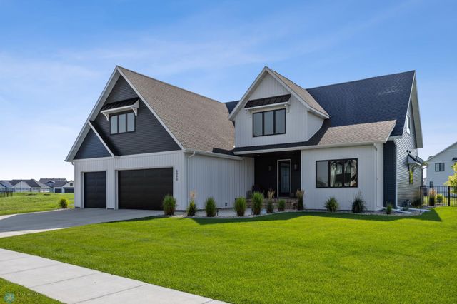 6090 Wildflower Drive S, Fargo, ND 58104