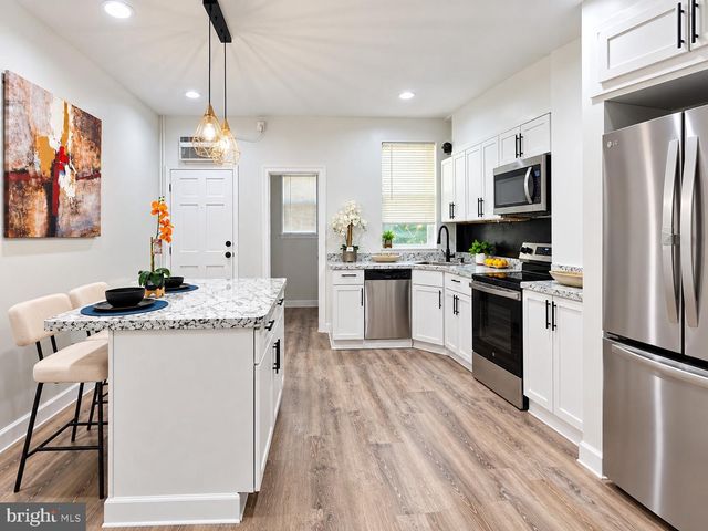 2219 PENROSE AVE, Baltimore, MD 21223