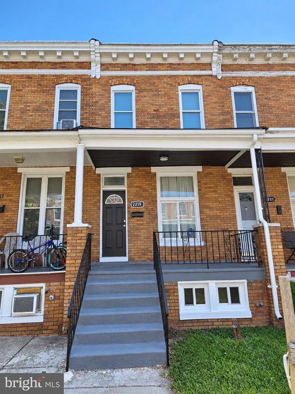 2219 PENROSE AVE, Baltimore, MD 21223