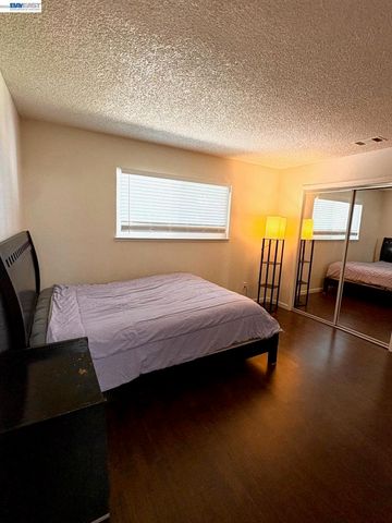 1475 Christina Ave, Stockton, CA 95204