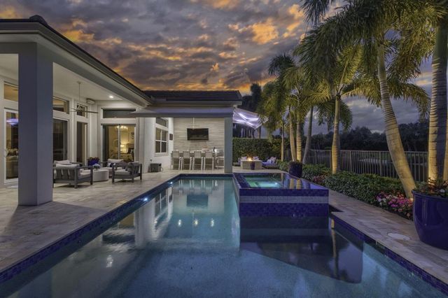 734 Cote Azur Drive, Palm Beach Gardens, FL 33410