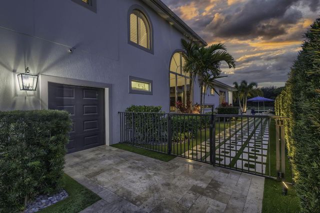 734 Cote Azur Drive, Palm Beach Gardens, FL 33410