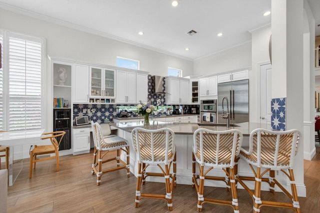 734 Cote Azur Drive, Palm Beach Gardens, FL 33410