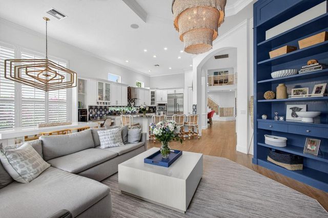 734 Cote Azur Drive, Palm Beach Gardens, FL 33410