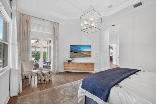 734 Cote Azur Drive, Palm Beach Gardens, FL 33410