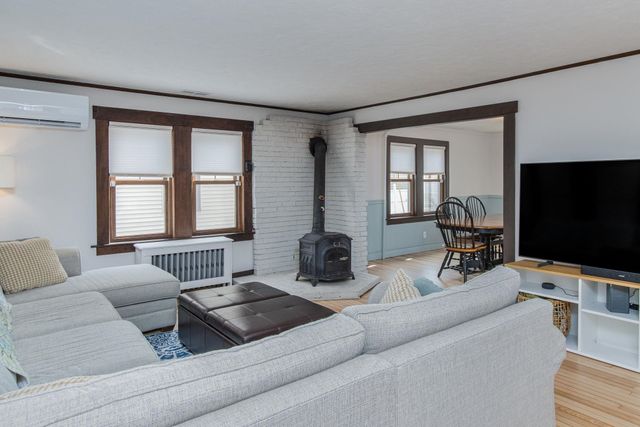 135 Main Street, Meredith, NH 03253