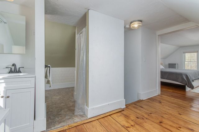 135 Main Street, Meredith, NH 03253