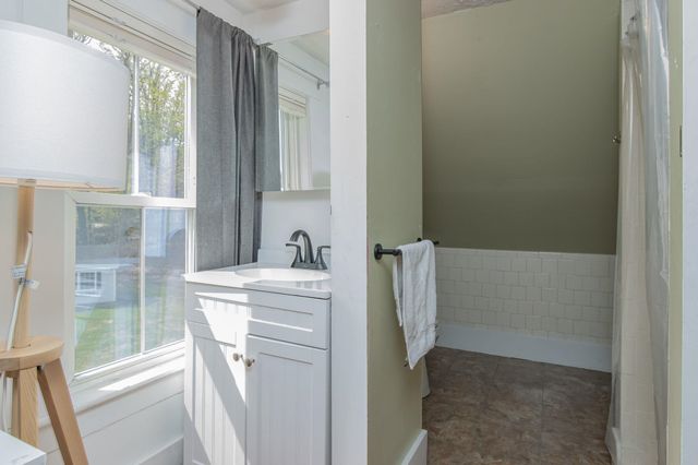 135 Main Street, Meredith, NH 03253