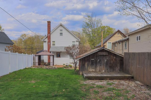 135 Main Street, Meredith, NH 03253