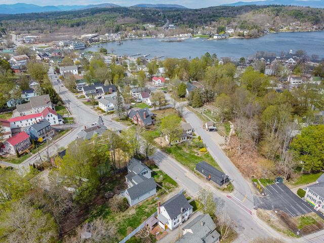 135 Main Street, Meredith, NH 03253