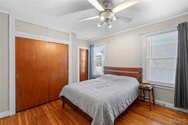 7062 Sutherland Avenue, St Louis, MO 63109