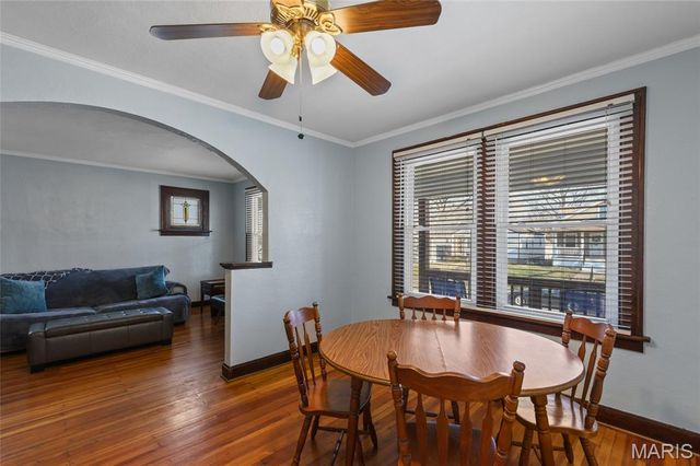 7062 Sutherland Avenue, St Louis, MO 63109