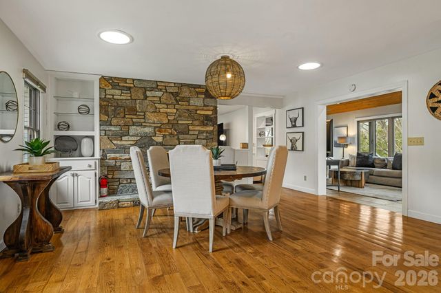 1236 Upper Brush Creek Road, Fairview, NC 28730