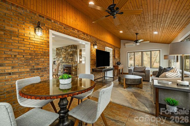 1236 Upper Brush Creek Road, Fairview, NC 28730