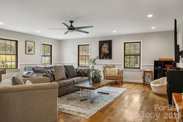 1236 Upper Brush Creek Road, Fairview, NC 28730