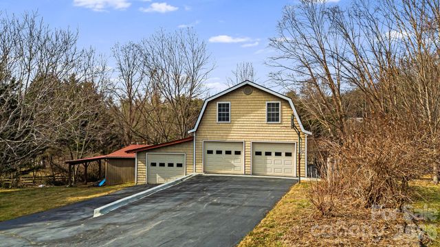 1236 Upper Brush Creek Road, Fairview, NC 28730