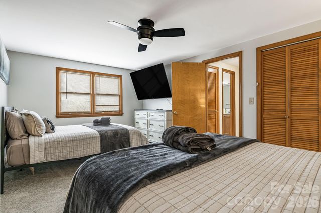 1236 Upper Brush Creek Road, Fairview, NC 28730