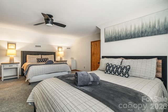 1236 Upper Brush Creek Road, Fairview, NC 28730