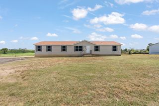5609 Texas Street, Joshua, TX 76058