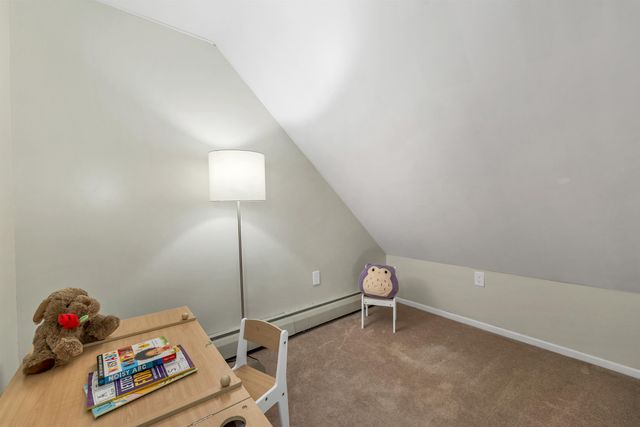 5 Ham Road, Raymond, NH 03077