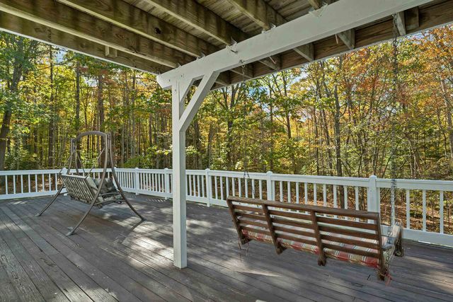 5 Ham Road, Raymond, NH 03077