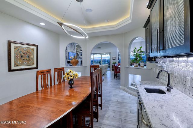 5405 N Houghton Road, Tucson, AZ 85749