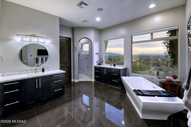 5405 N Houghton Road, Tucson, AZ 85749