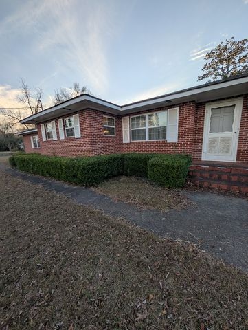 714 S Main St., Headland, AL 36345