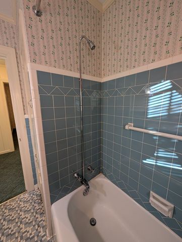 714 S Main St., Headland, AL 36345