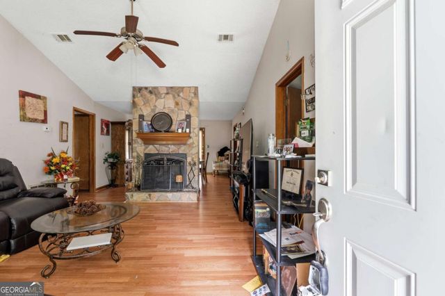 243 Lakeview Drive, Stockbridge, GA 30281